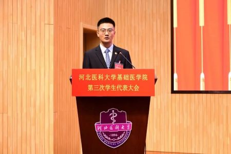 1698657215515030389.jpg 張澤鵬1.jpg